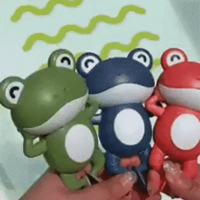 SWIMMING FROG BATH TOY | GROGYFRIEND™