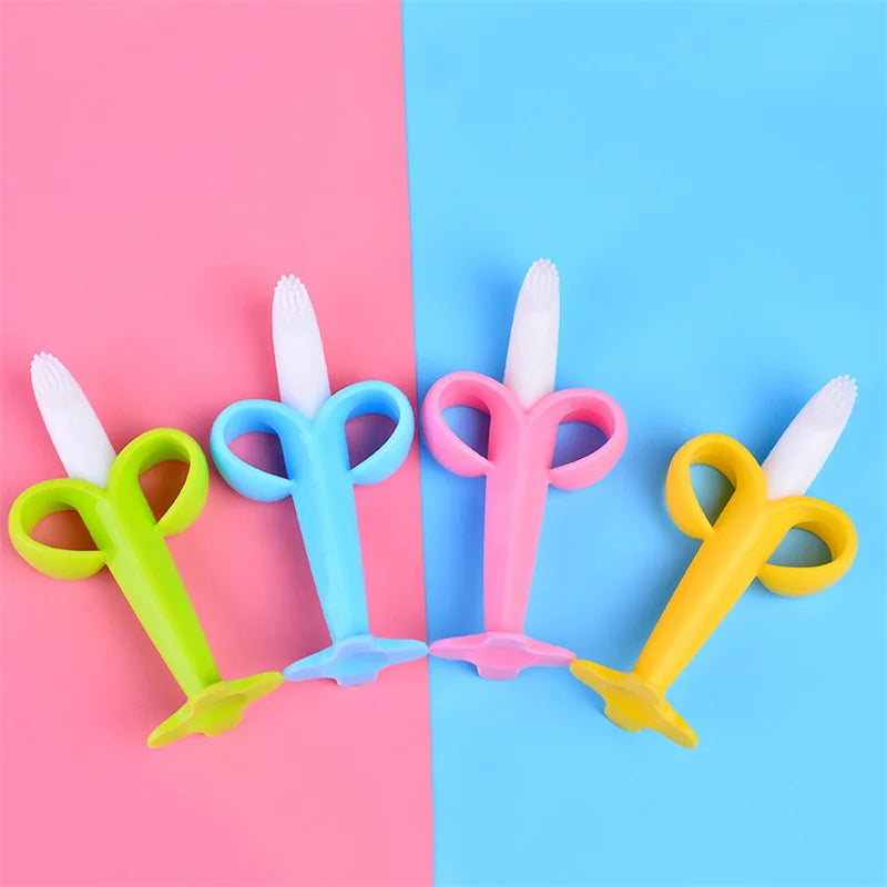 BANANA SHAPED TEETHING RING