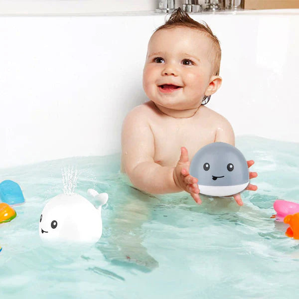 MULTICOLORED WHALE BATH TOY | WHALEJET™