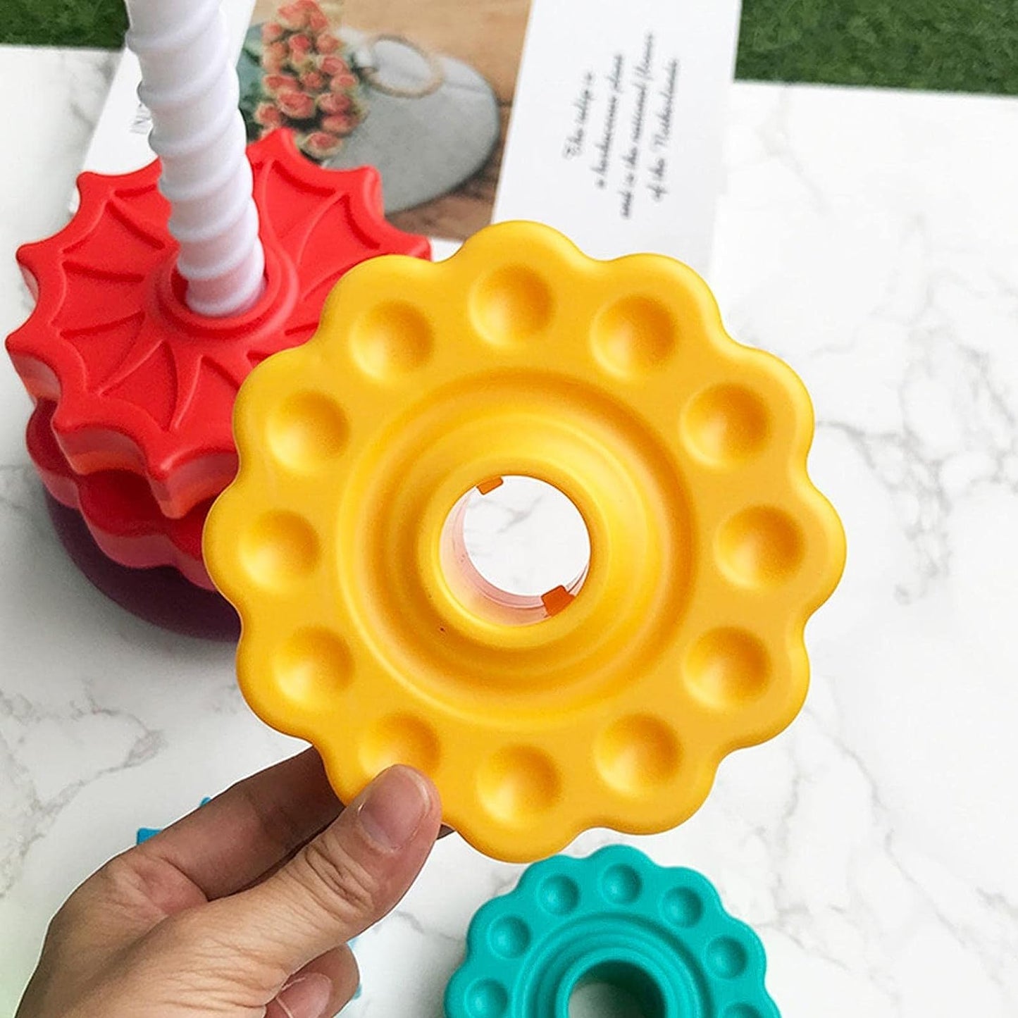 RAINBOW SPINNING WHEEL STACKING TOY | SPINTOY™