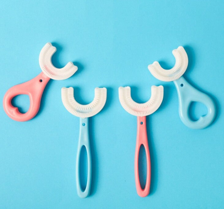 U-SHAPED TOOTHBRUSH FOR KIDS | UTHOOT™