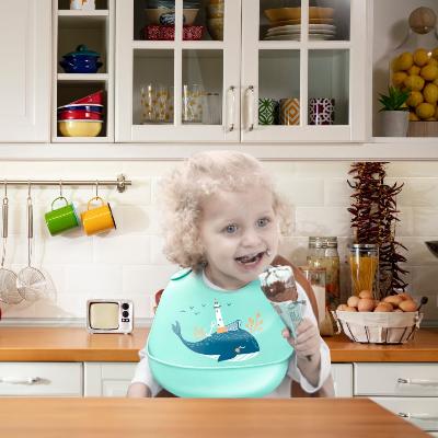SILICONE BIB | STAYCLEAN™