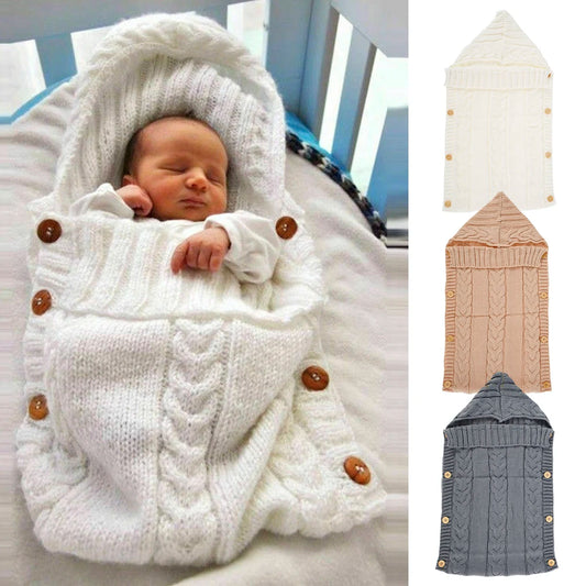 Winter sleeping bag for swaddling